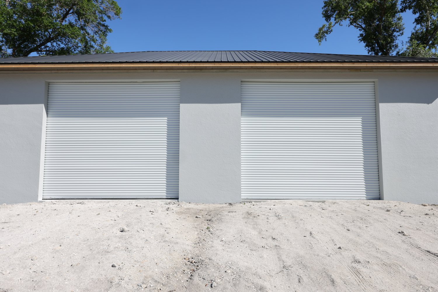 Garage door repair in Missouri City, TX by West Bay Garage Doors